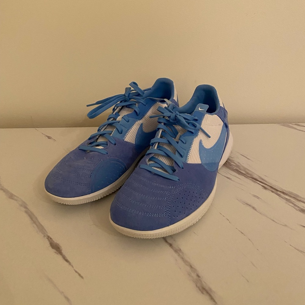 🛑SOLD Nike Tennis Shoes